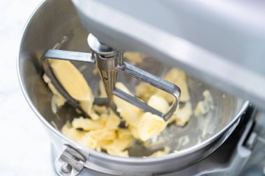 Ev yapımı şeker pişirme..