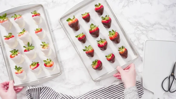 Flat Lay Step Step Preparing White Dark Chocolate Dipped Strawberries — Stock Photo, Image