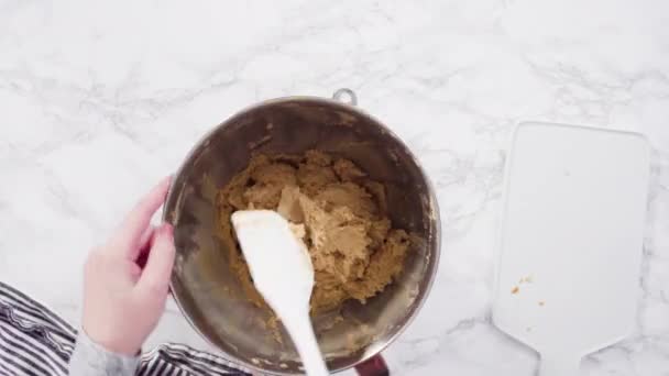 Смешивание Ингредиентов Выпечки Арахисового Масла Печенье — стоковое видео
