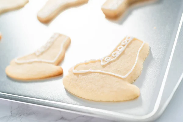 Decorazione Biscotti Zucchero Forma Pattini Figura Con Glassa Reale — Foto Stock