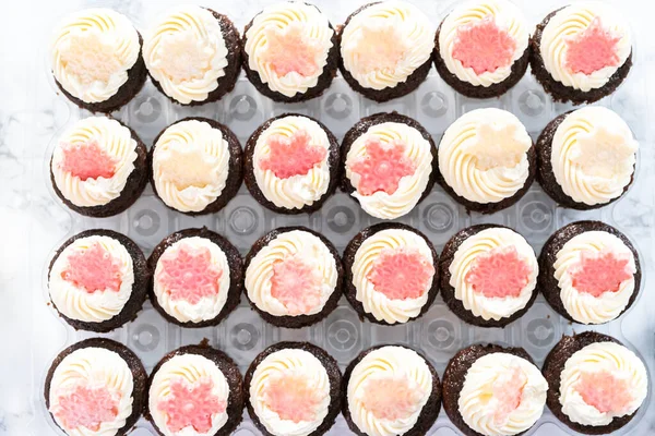Mini Cupcakes Chocolate Com Cobertura Creme Manteiga Italiano Decorado Com — Fotografia de Stock