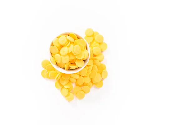 Επίπεδη Κίτρινα Στρογγυλά Κομματάκια Σοκολάτας Για Λιώσιμο Σχημάτων Σοκολάτας — Φωτογραφία Αρχείου
