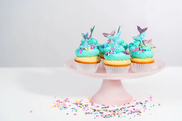 Cupcakes Sereia Gourmet Coberto Com Cobertura Creme Manteiga Azul Decorado — Fotografia de Stock