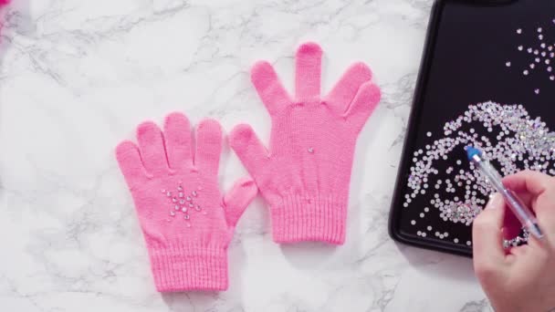 Rhinestone Pink Kids Gloves Snowflake Shapes — Stock Video