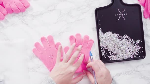 Rhinestone Pink Kids Gloves Snowflake Shapes — Stock Video