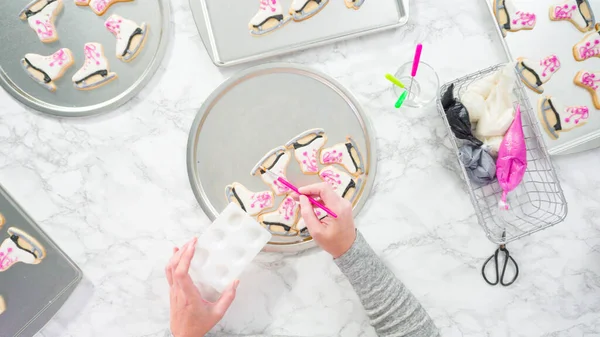 Flat Lay Brushing Edible Glitter Iced Figure Skate Sugar Cookies — Stock Photo, Image