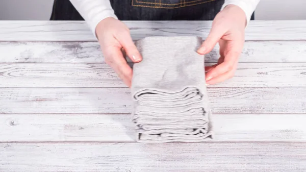 Step Step Folding Natural Color Linen Dinner Napkin Wooden White — Stock Photo, Image