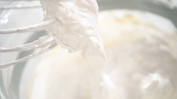 Krok Kroku Mieszanie Składników Mikserze Pieczenia Jednorożca Bezy Pop Ciasteczka — Zdjęcie stockowe
