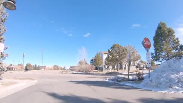 Denver Colorado Januari 2020 Rijden Typische Verharde Wegen Voorstedelijk Amerika — Stockvideo