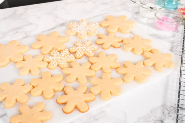 Decoración Galletas Azúcar Navidad Con Glaseado Real Espolvoreos — Foto de Stock