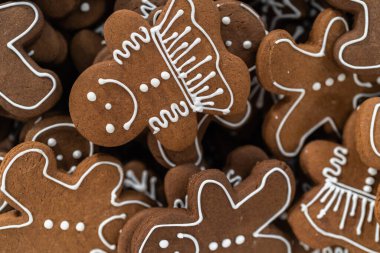 Beyaz kraliyet kremalı zencefilli kurabiye..