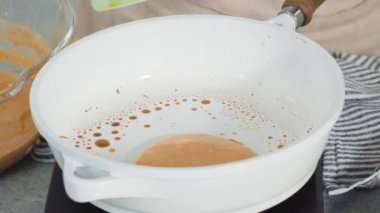 Taze balkabağı gözlemesi yapıyorum.