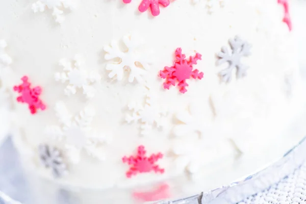 Frosting Tall Cake White Italian Buttercream Icing Decorating Fondant Snowflakes — Stock Photo, Image