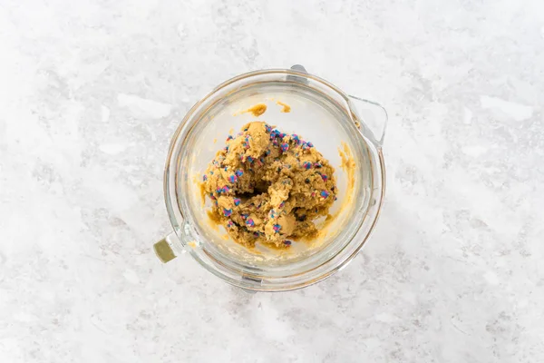 Ett Platt Ligg Cookie Deg Skål Glas Blandning För Att — Stockfoto