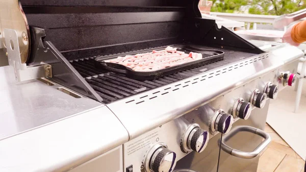 Cooking Bacon Stips Outdoor Gas Grill — Stock Photo, Image