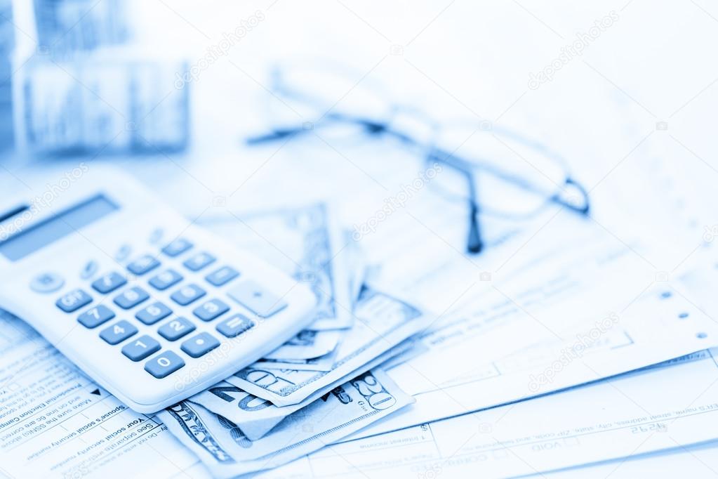 Calculating income tax return with folded cash