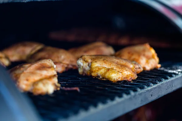 Carne preparata in barbecue — Foto Stock