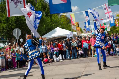 bayrak trowing performans yıllık İtalyan Festivali