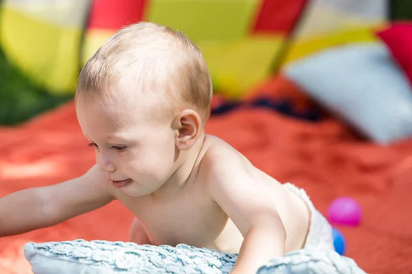 Bebê bonito — Fotografia de Stock