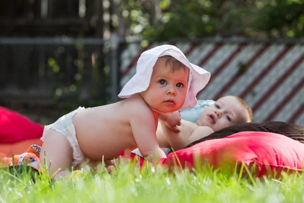 Carini i bambini — Foto Stock