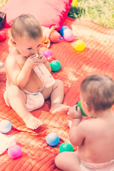 Carini i bambini — Foto Stock