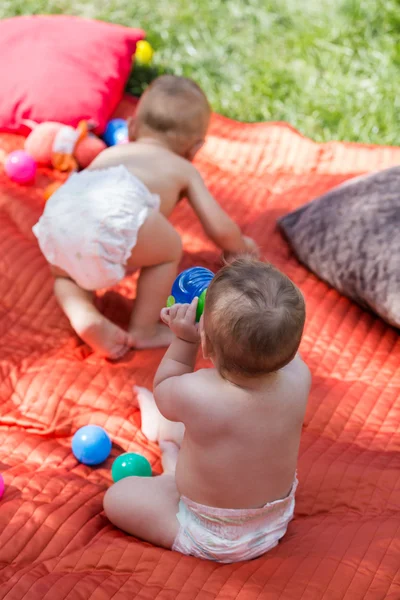 Lindos bebés —  Fotos de Stock