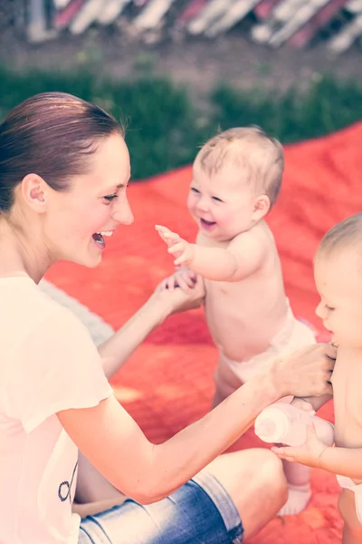 Cute babies — Stock Photo, Image