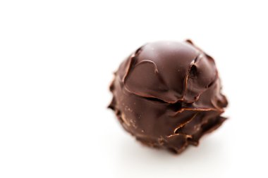 Çikolatalı truffle