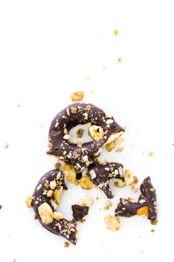 çikolata kaplı simit