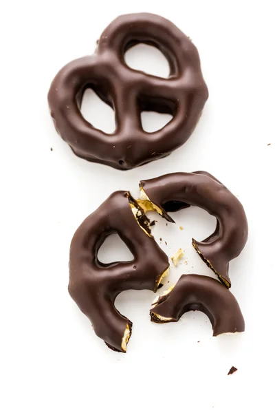 Choklad omfattas pretzels — Stockfoto