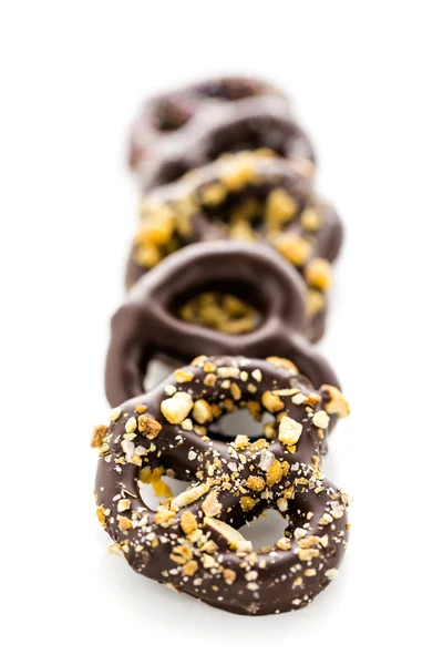 Chocolade overdekte pretzels — Stockfoto