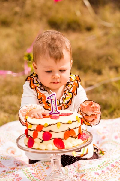 Baby flicka födelsedagsfest — Stockfoto