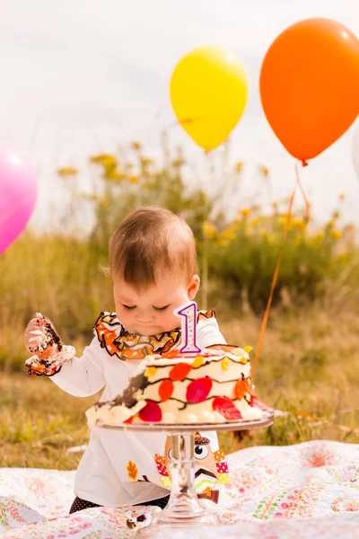 Baby flicka födelsedagsfest — Stockfoto