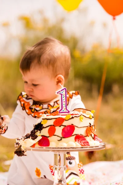 Bebé niña fiesta de cumpleaños — Foto de Stock