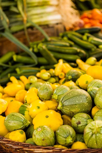 Zucchine fresche — Foto Stock