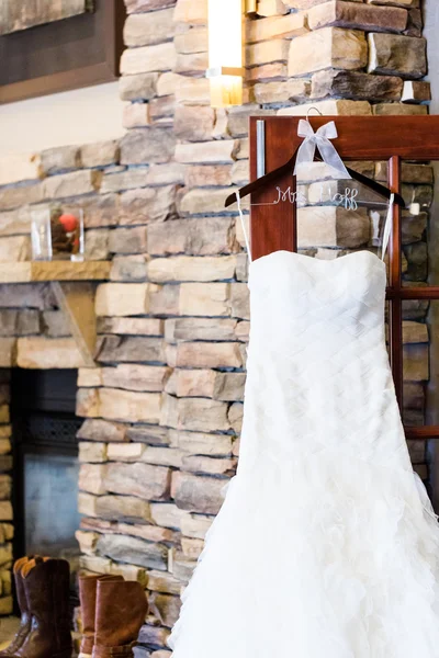 Wedding dress hanging — Stock Photo, Image