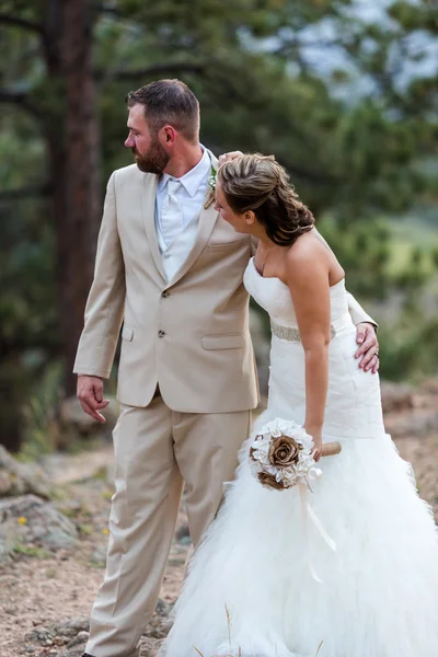 Piccolo matrimonio all'aperto — Foto Stock