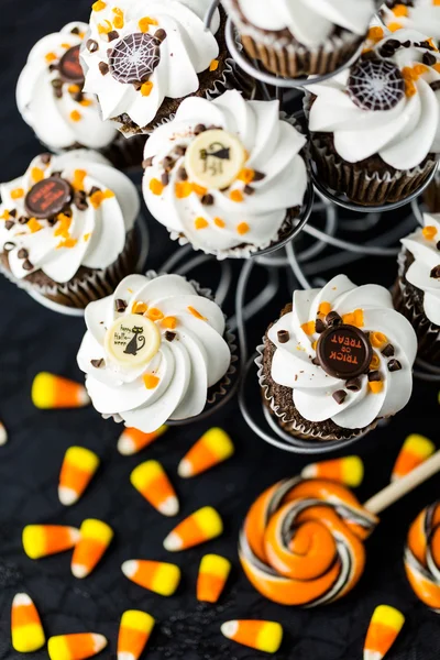 Chocolate Halloween cupcakes — Stock Photo, Image