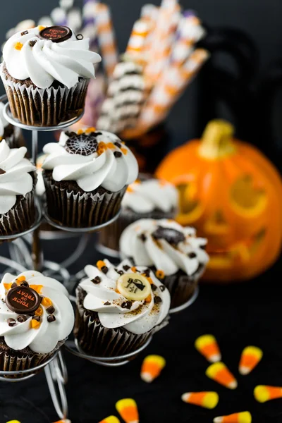 Chocolate Halloween cupcakes — Stock Photo, Image