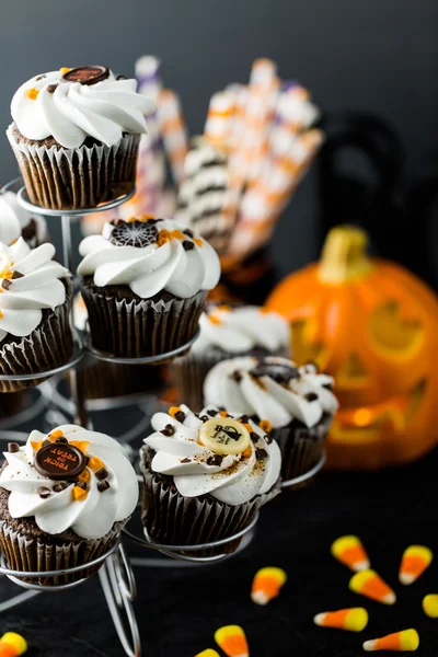 Chocolate Halloween cupcakes — Stock Photo, Image