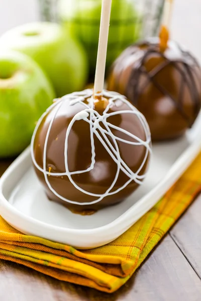 Caramel apples — Stock Photo, Image