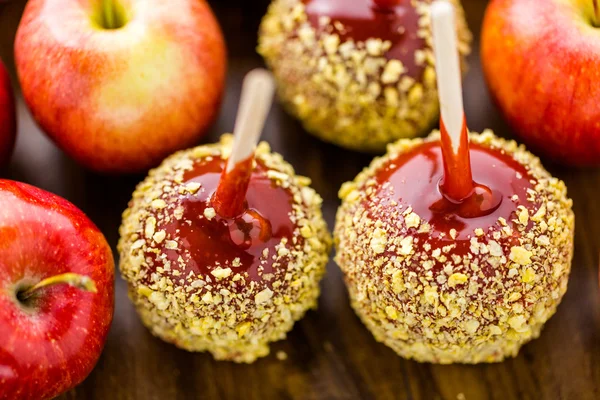 Caramel apples — Stock Photo, Image