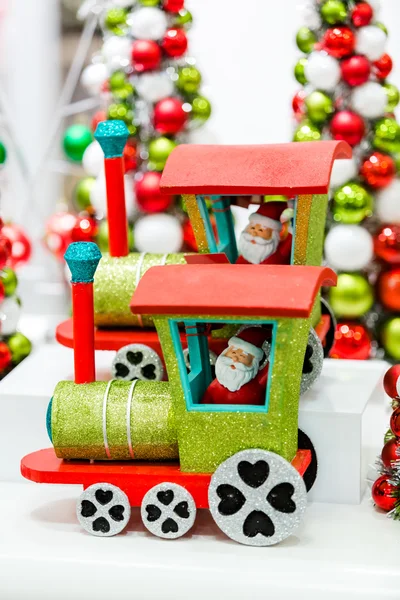 Decoraciones de Navidad en la tienda — Foto de Stock