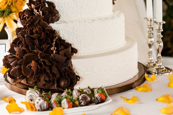 Wedding cake — Stock Photo, Image