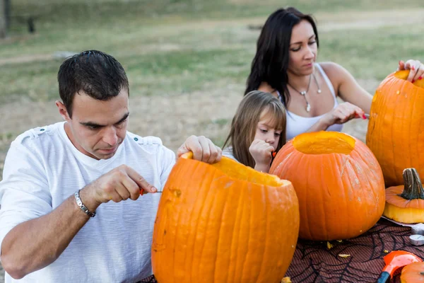 Pumpkin carving — Stock Photo, Image