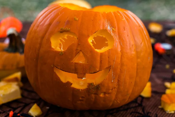 Pumpkin carving — Stock Photo, Image