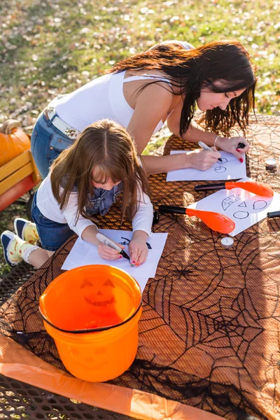 Pumpkin carving — Stock Photo, Image