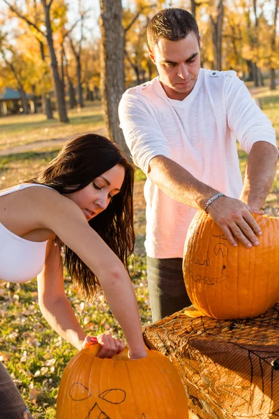 Pumpkin carving — Stock Photo, Image