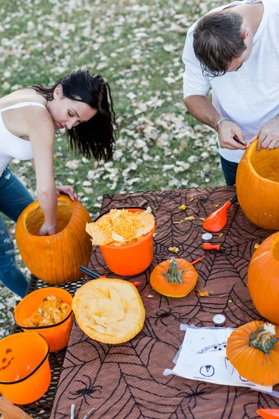 Pumpkin carving — Stock Photo, Image