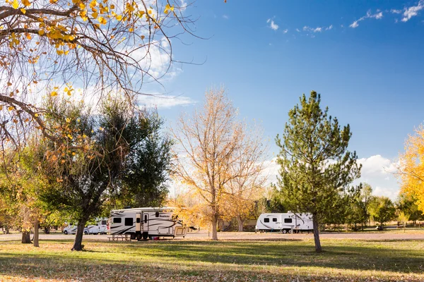 Acampar no outono Colorado . — Fotografia de Stock